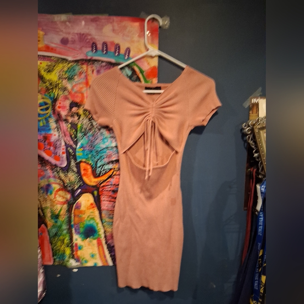 Midrif Cutot Pink Knit Dress